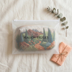 Trousse de maquillage matelassée Sentiers de Mousse emballée dans une pochette Maison Bruges