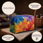 Trousse de maquillage matelassée Floraison d'Été en détail : tient dans tous les sacs, matelassée