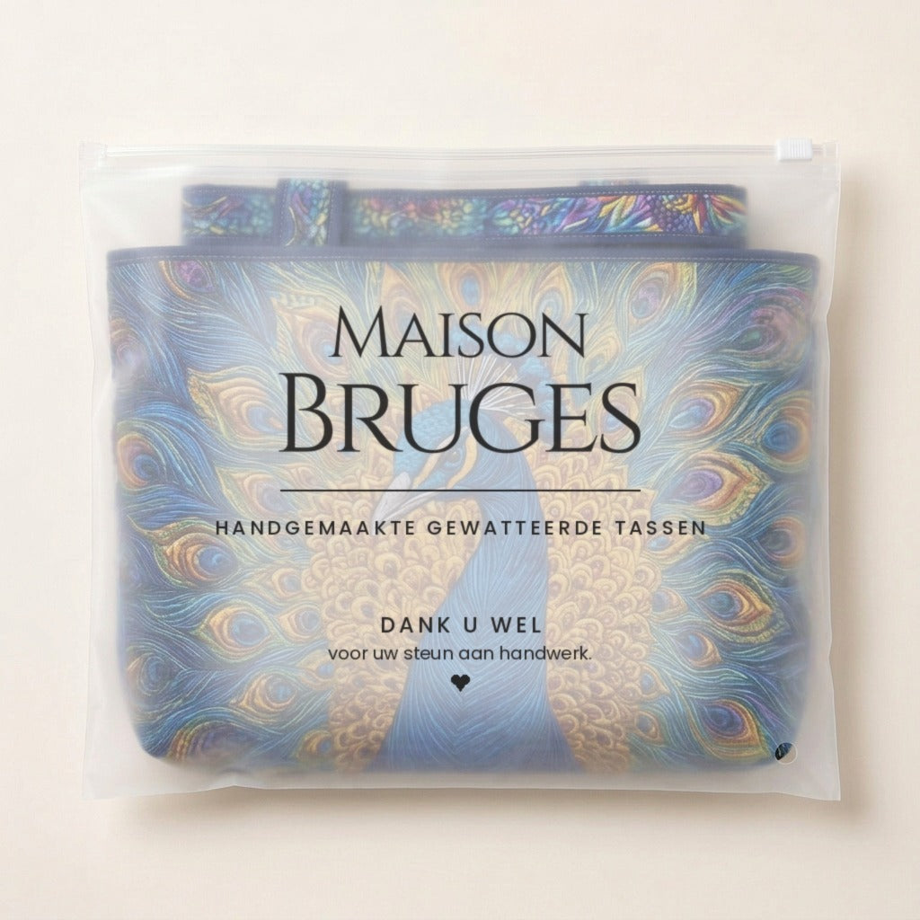 Plume Royale Sac Fait Main dans sa pochette Maison Bruges