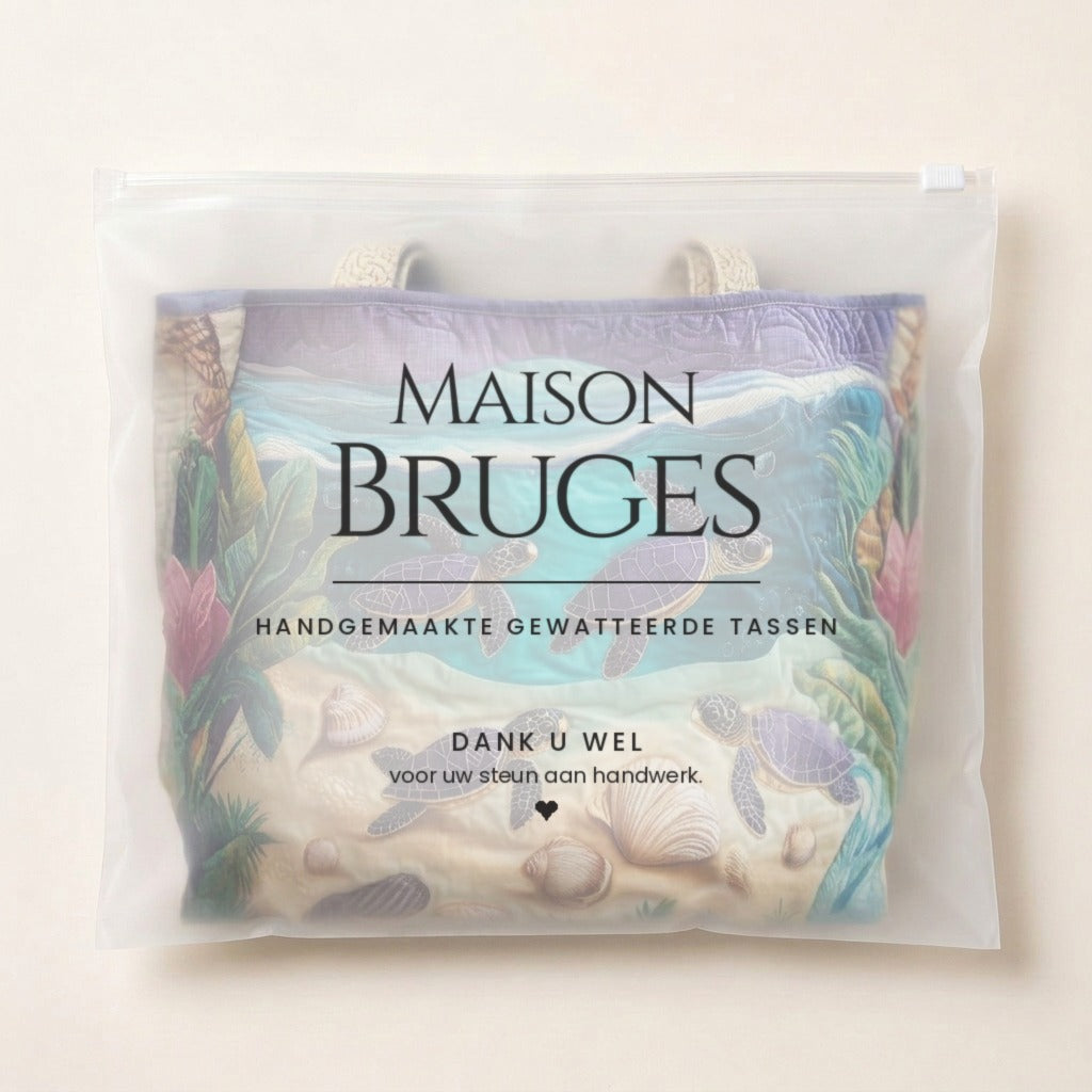 Lagoendroom Handgemaakte Tas in de verpakking van Maison Bruges
