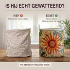 Nep of echt: een plat bedrukte mand naast de dik gewatteerde wasmand Zonnige weide