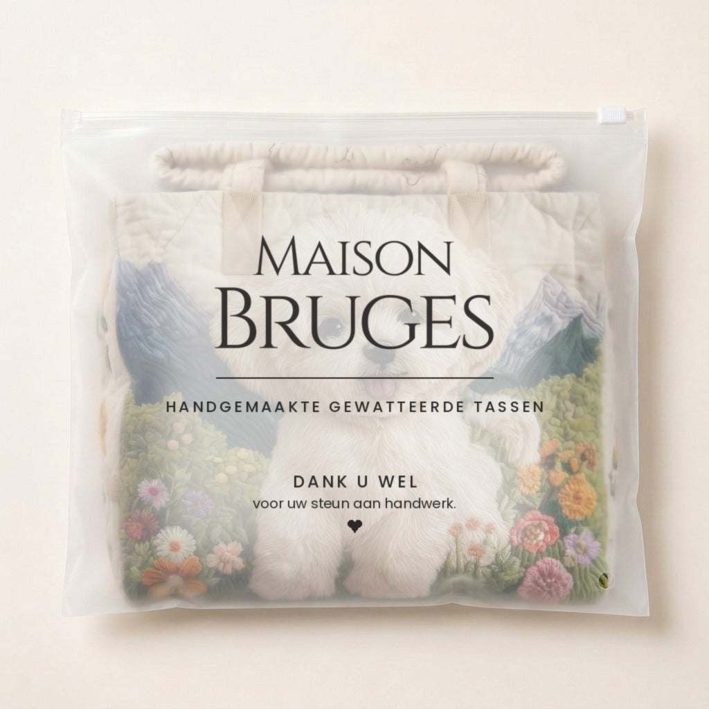 Chien Enchanté Sac Artisanal Matelassé dans sa pochette Maison Bruges