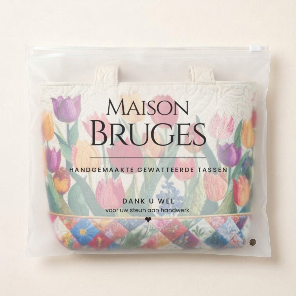 Classique Intemporel Tote Bag Matelassé dans sa pochette Maison Bruges